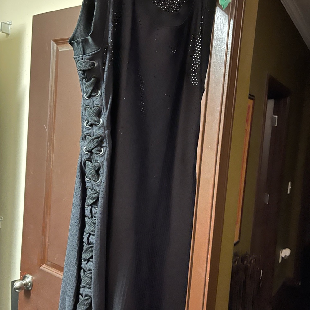 NIKE DRESS M BLACK TIED ON THE SIDE GENTLY WORN